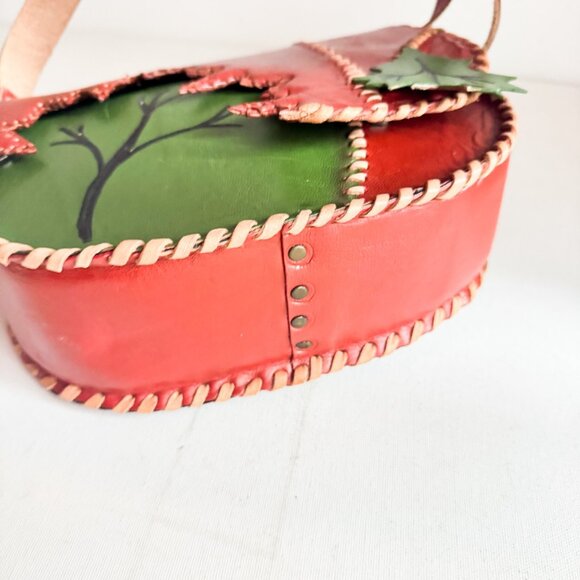 Vintage Handmade Leaf Motif Oval Crossbody Bag - Picture 6 of 9